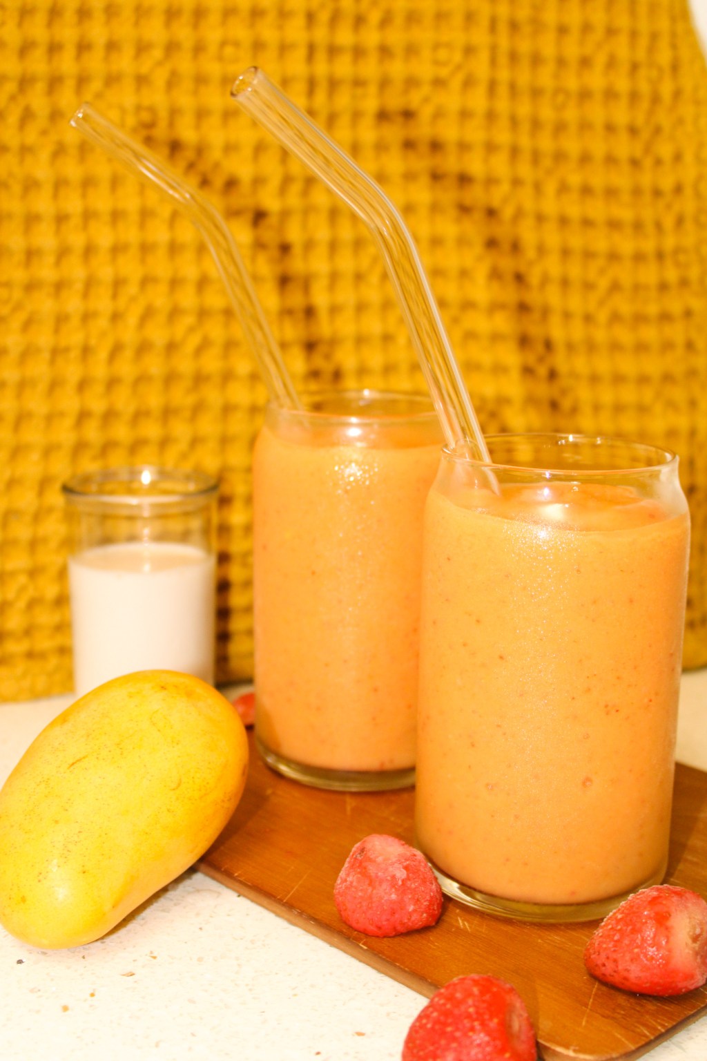 Tropical Papaya Smoothie